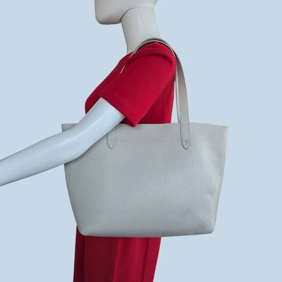 Cuyana Cream Tote Bag